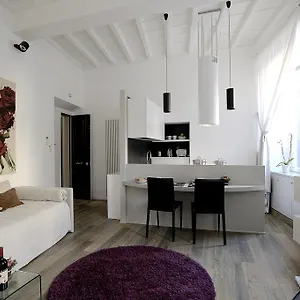 Apartment Antiche Residenze Romane Pantheon, Rome