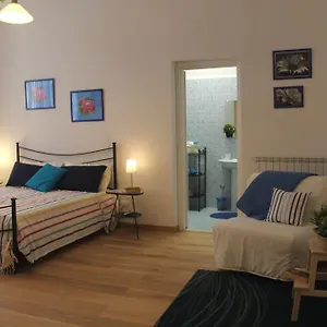 Bed & Breakfast 103, Řím