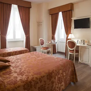 Relais Bocca Di Leone Рим